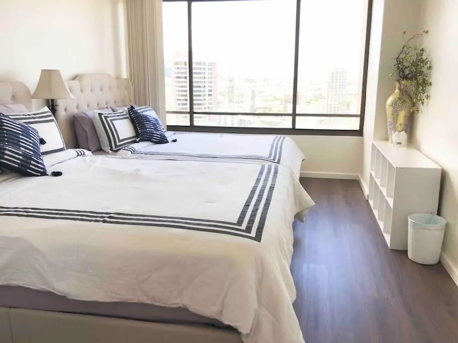 Waikiki Panoramic Ocean View Apartment Honolulu